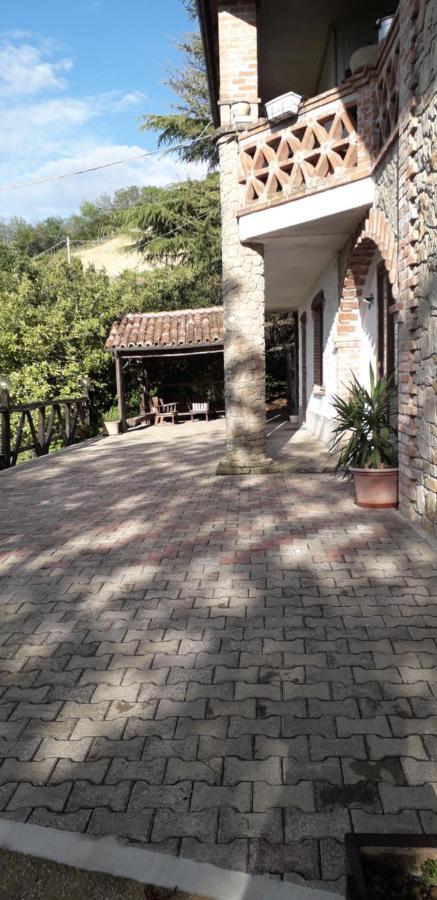 La Martinella Villa Canelli Exteriör bild